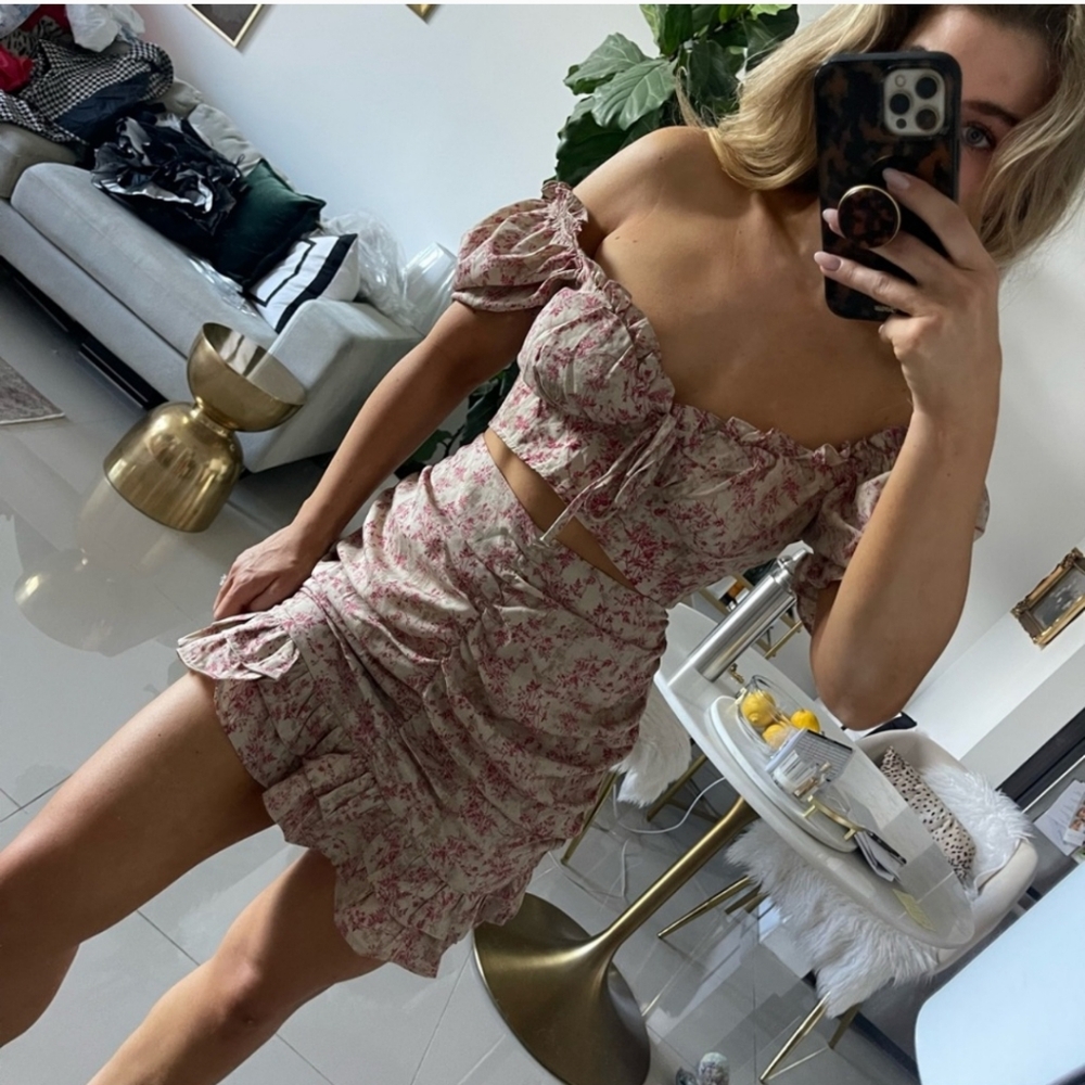 Missguided - Picture 2 of 4